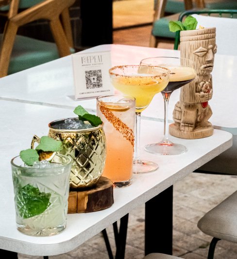 HAPPY HOUR